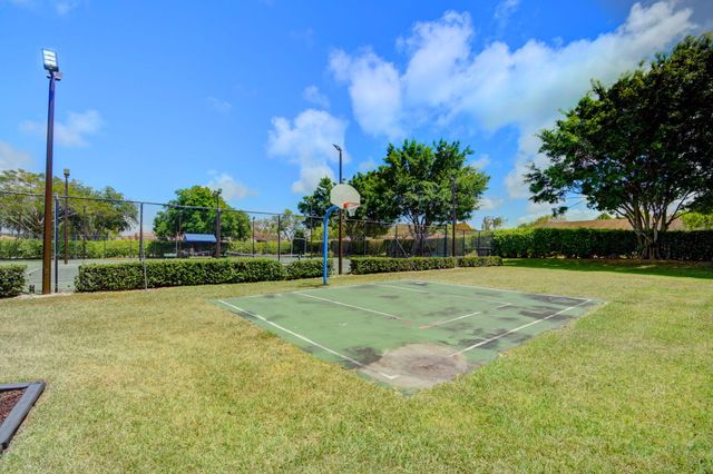 8100 VIA DI VENETO NEIBORHOOD F, Boca Raton, FL 33496