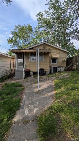 4820 Potomac Anex, St Louis, MO 63116