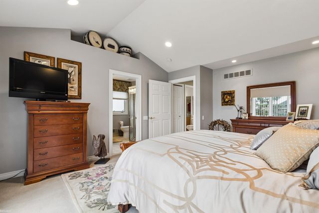 21370 Sabrina Drive, Macomb Twp, MI 48044