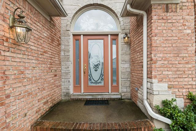 21370 Sabrina Drive, Macomb Twp, MI 48044