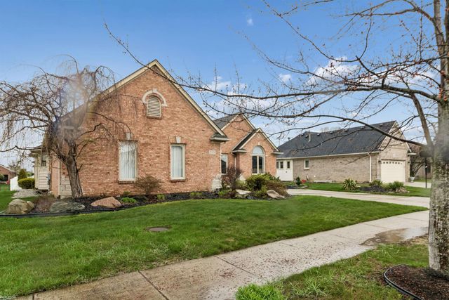 21370 Sabrina Drive, Macomb Twp, MI 48044