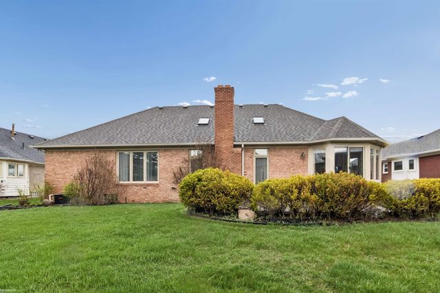 21370 Sabrina Drive, Macomb Twp, MI 48044