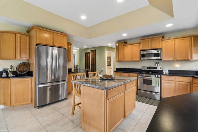 21370 Sabrina Drive, Macomb Twp, MI 48044