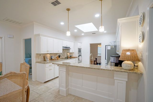 5504 Kingston Ave, Midland, TX 79705