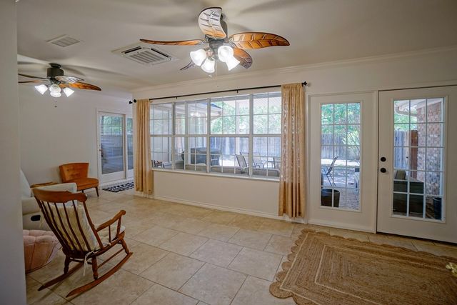 5504 Kingston Ave, Midland, TX 79705