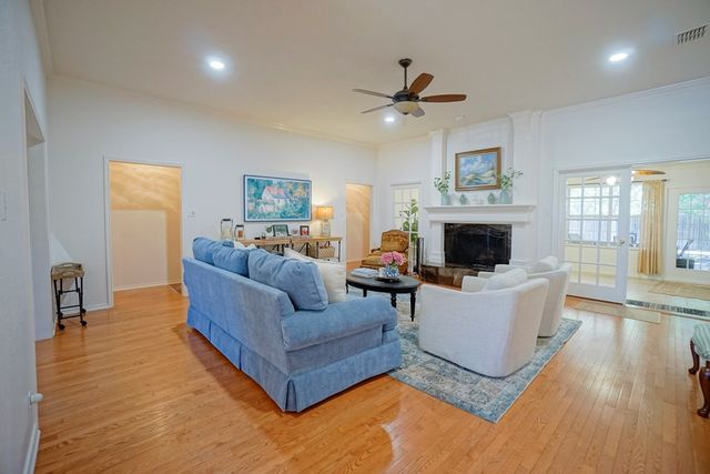 5504 Kingston Ave, Midland, TX 79705