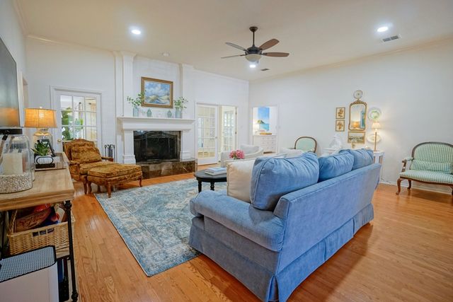 5504 Kingston Ave, Midland, TX 79705