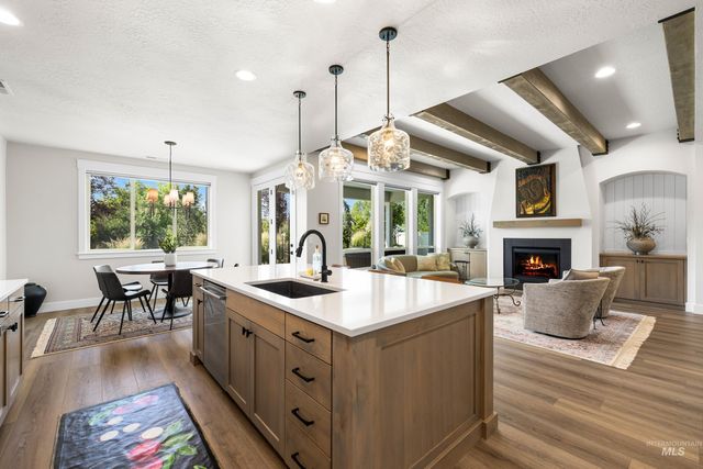 1501 E Spartan Ln, Eagle, ID 83616