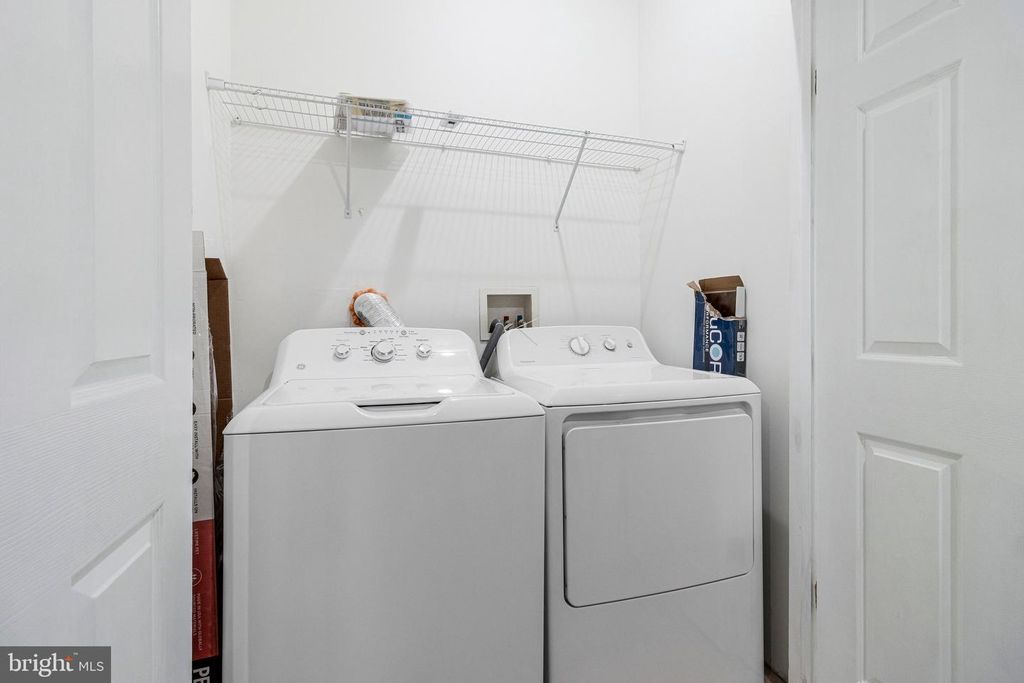 Image 15 of property listing at 11515 GOODLOE RD, Silver Spring, MD 20906