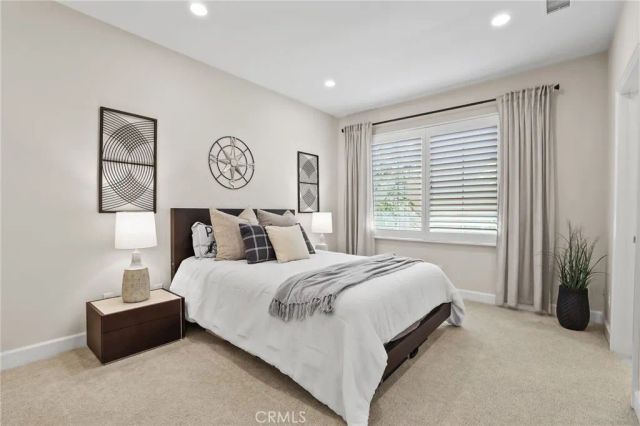 62 Wrangler, Irvine, CA 92602