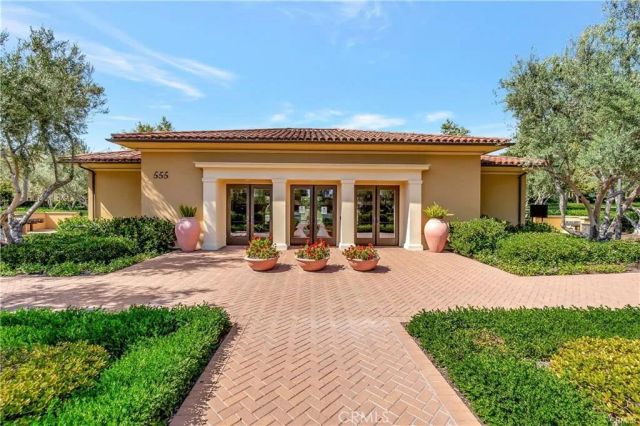 62 Wrangler, Irvine, CA 92602