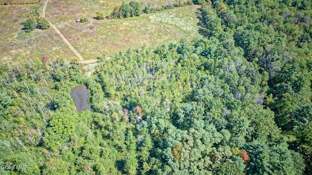 100 Bally Bay Lane, Guilderland, NY 12009