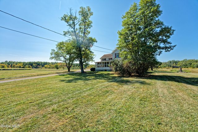 100 Bally Bay Lane, Guilderland, NY 12009