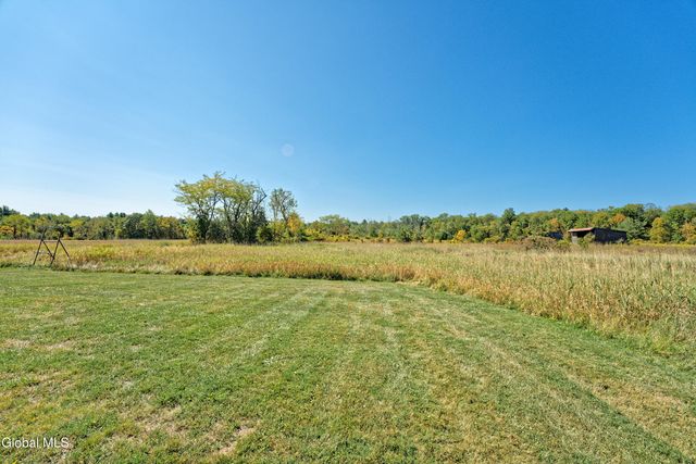 100 Bally Bay Lane, Guilderland, NY 12009