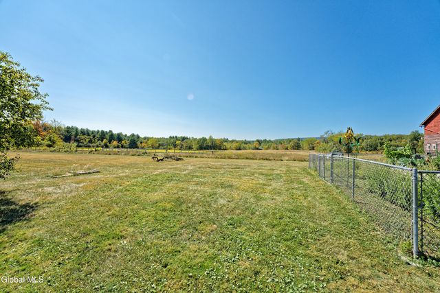 100 Bally Bay Lane, Guilderland, NY 12009