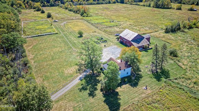 100 Bally Bay Lane, Guilderland, NY 12009