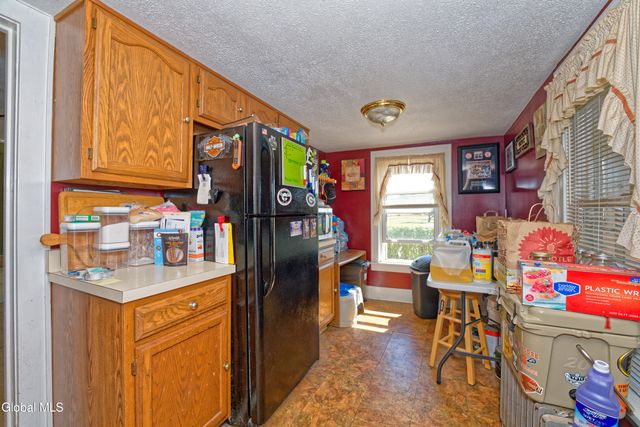 100 Bally Bay Lane, Guilderland, NY 12009