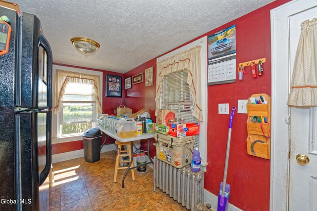 100 Bally Bay Lane, Guilderland, NY 12009