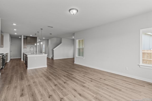 2046 Newforest Peak, New Braunfels, TX 78130