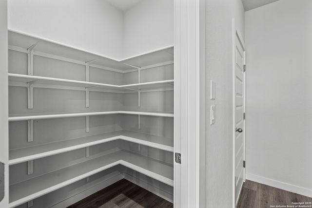 2046 Newforest Peak, New Braunfels, TX 78130