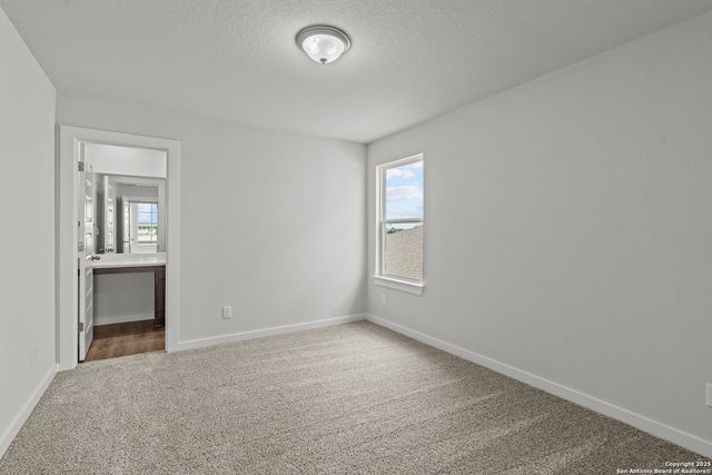 2046 Newforest Peak, New Braunfels, TX 78130