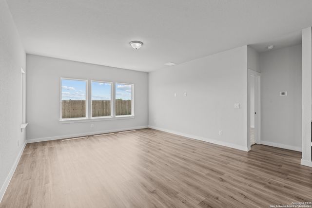 2046 Newforest Peak, New Braunfels, TX 78130