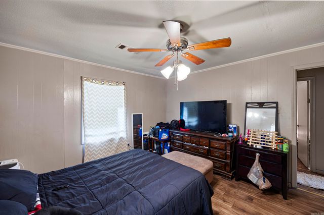 820 & 822 Pine Street, Conway, AR 72032