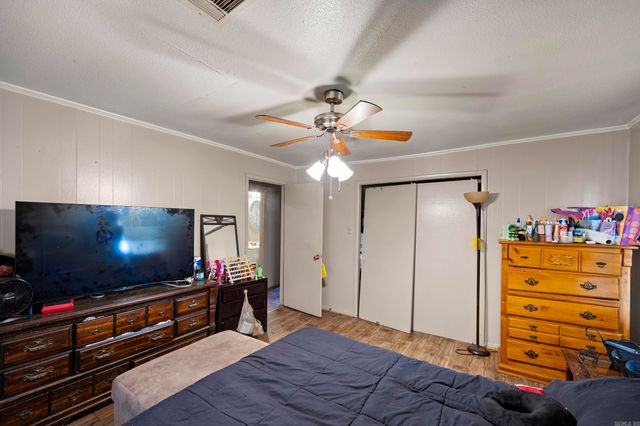 820 & 822 Pine Street, Conway, AR 72032