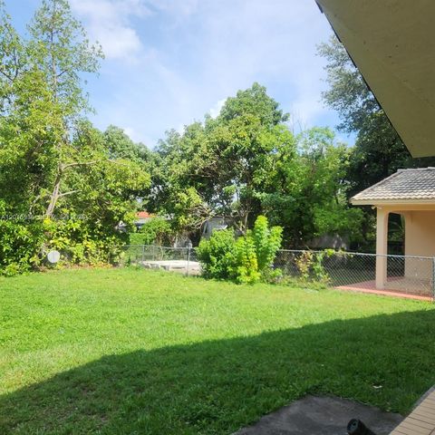 2018 SW 58th Ct, Miami, FL 33155
