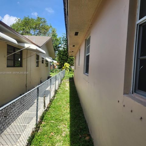 2018 SW 58th Ct, Miami, FL 33155