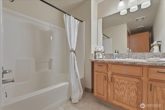 1608 SE 173rd Avenue, Vancouver, WA 98683