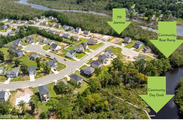 719 Jasmine Lane, Jacksonville, NC 28546