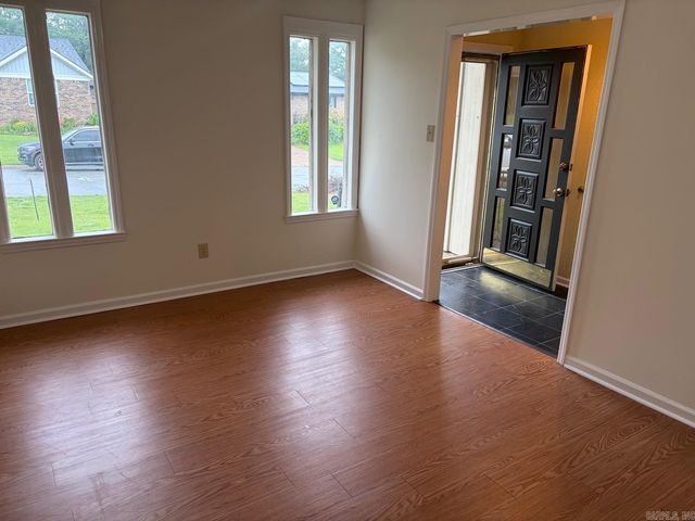 1115 Briar Creek, Little Rock, AR 72211