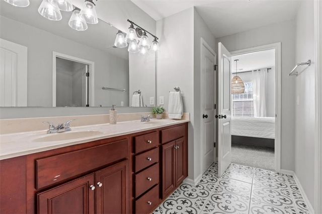 2250 Glenn Valley SW Drive, Marietta, GA 30064