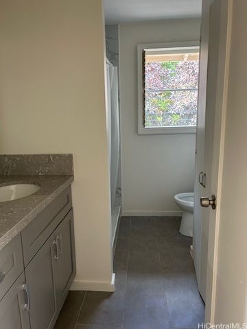 1133 Noelani Street, Pearl City, HI 96782