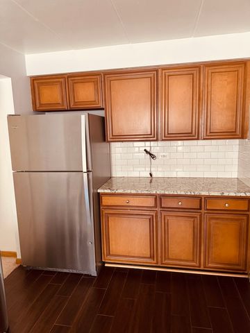 6855 N Northwest Highway 2D, Chicago, IL 60631