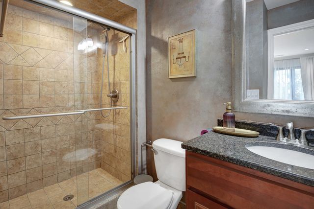 9335 LANDINGS Lane 307, Des Plaines, IL 60016