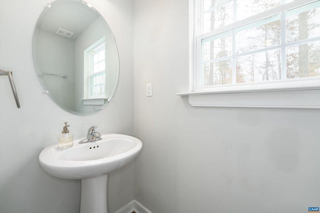 562 TAYLOR RIDGE WAY, Palmyra, VA 22963