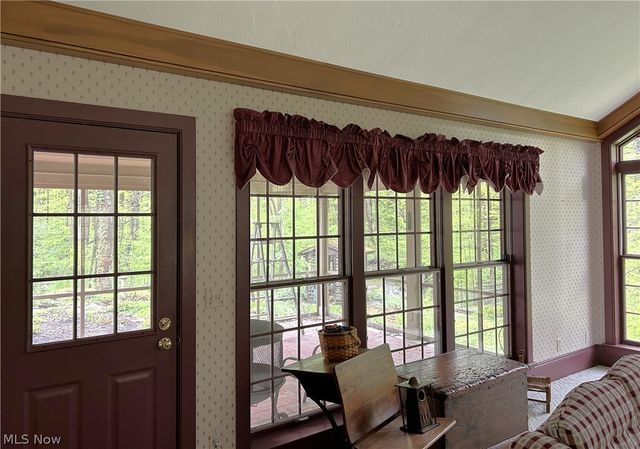 9201 Wilson Mills Road, Chesterland, OH 44026