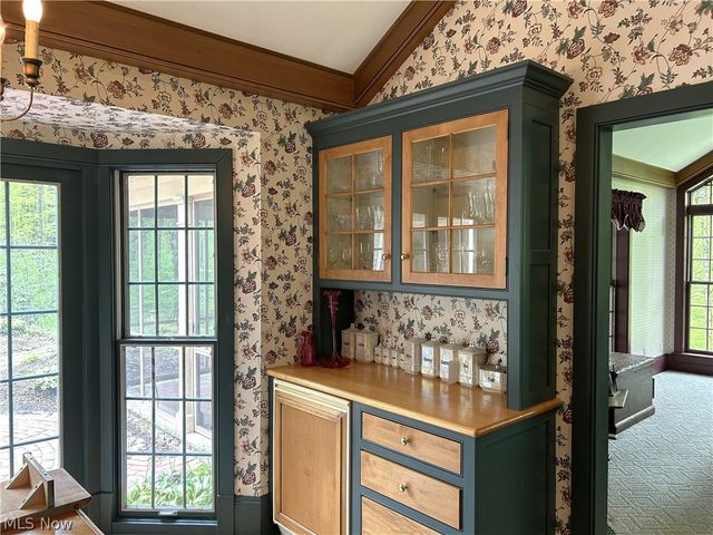 9201 Wilson Mills Road, Chesterland, OH 44026