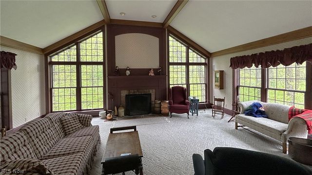 9201 Wilson Mills Road, Chesterland, OH 44026