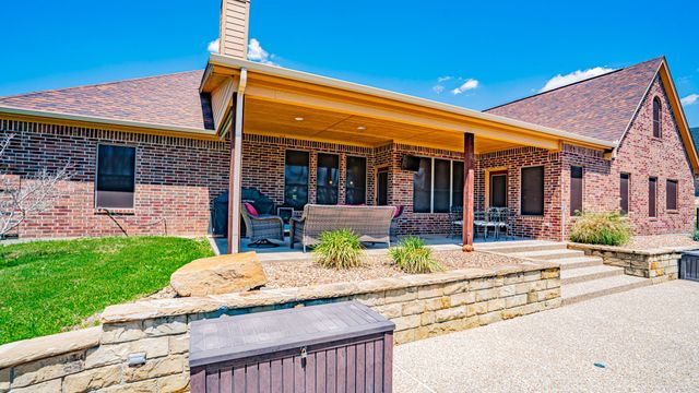 2113 Darby Dan Court, Granbury, TX 76049