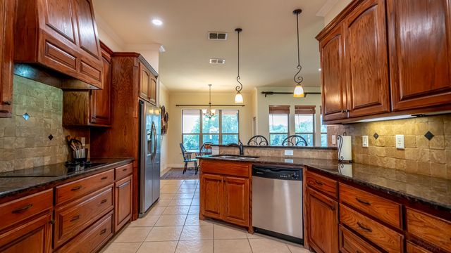 2113 Darby Dan Court, Granbury, TX 76049