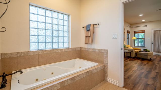 2113 Darby Dan Court, Granbury, TX 76049