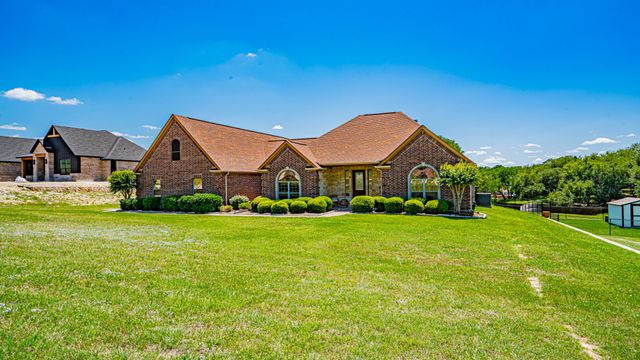 2113 Darby Dan Court, Granbury, TX 76049