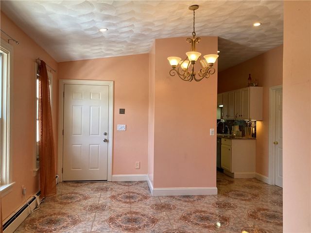 394 Great Road 3, Lincoln, RI 02865