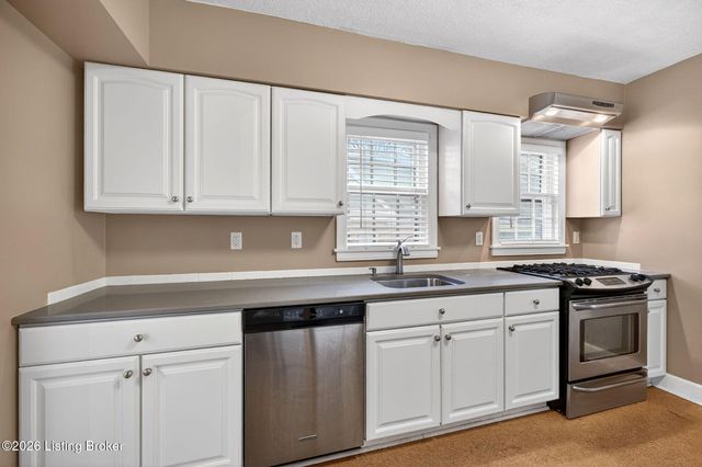 2222 Walterdale Terrace, Louisville, KY 40205