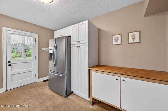 2222 Walterdale Terrace, Louisville, KY 40205