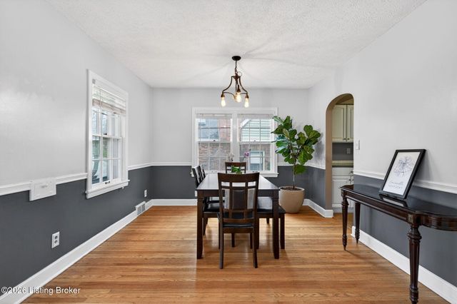 2222 Walterdale Terrace, Louisville, KY 40205