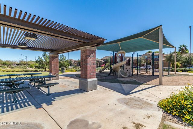 3879 E BRIDGEPORT Parkway, Gilbert, AZ 85295